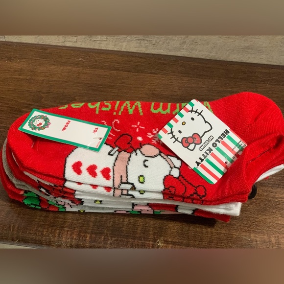 SANRIO HELLO KITTY Ladies 5 Pair Of No Show Socks - Picture 5 of 8